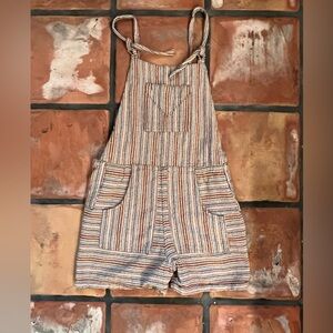Never worn! Lobos Del Mar Overall shorts - Handwoven. Size: medium
